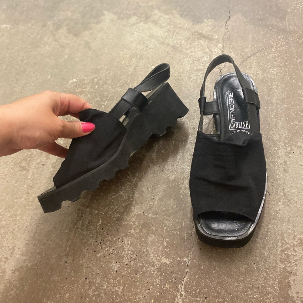 Vintage chunky sandals